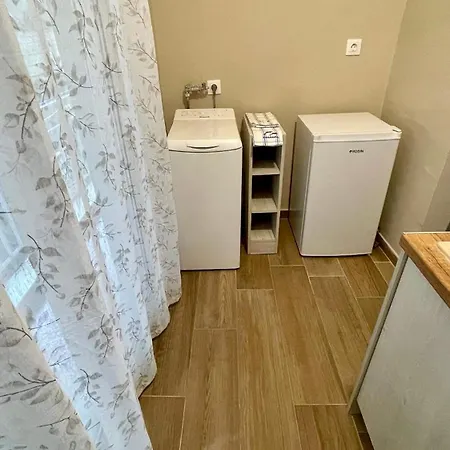 Christos Urban Oasis * Salonic